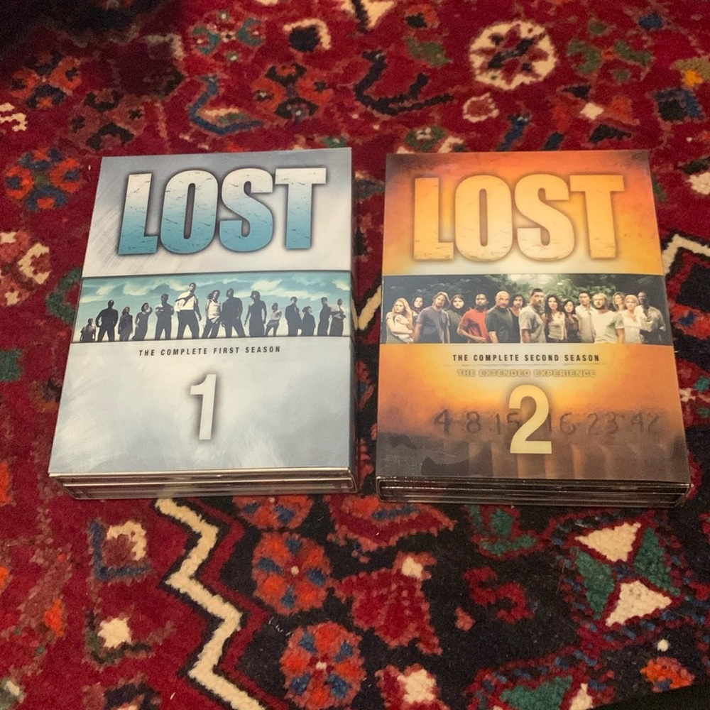Lost DVD 📀 seasons 1 & 2
